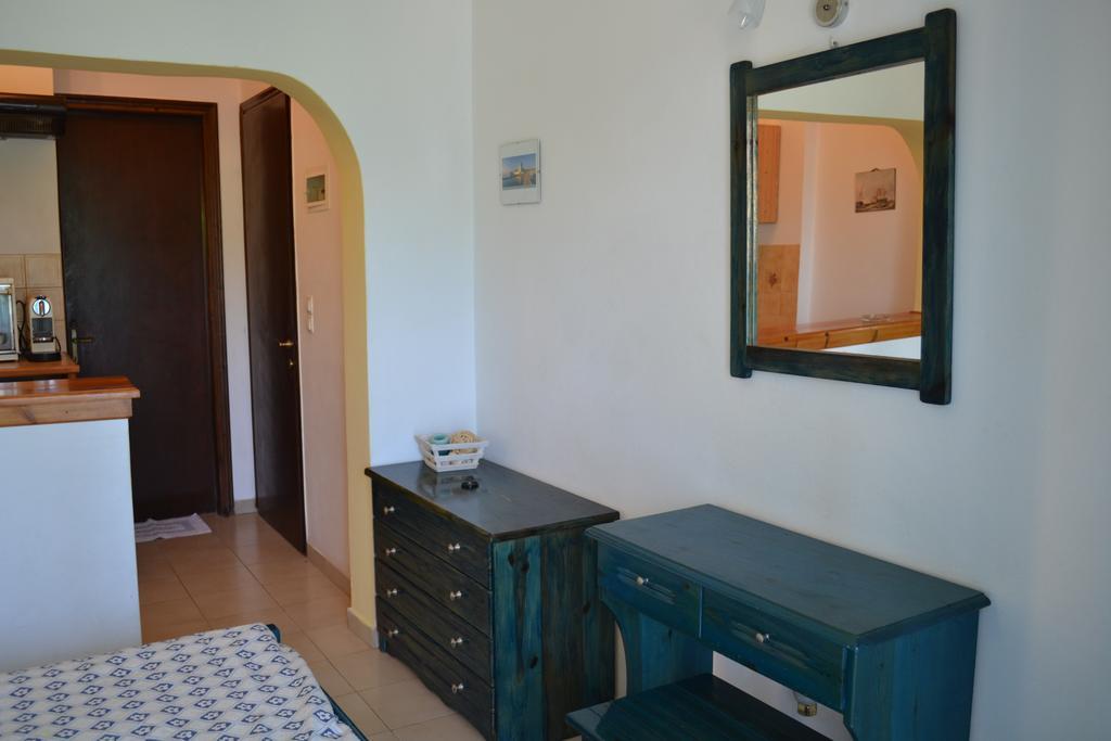 Salvanos Apartment Ypsos